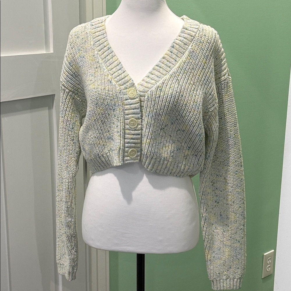 VENUS Light Yellow/ Green Marled Crop Button-Up Women's Cardigan. Size M